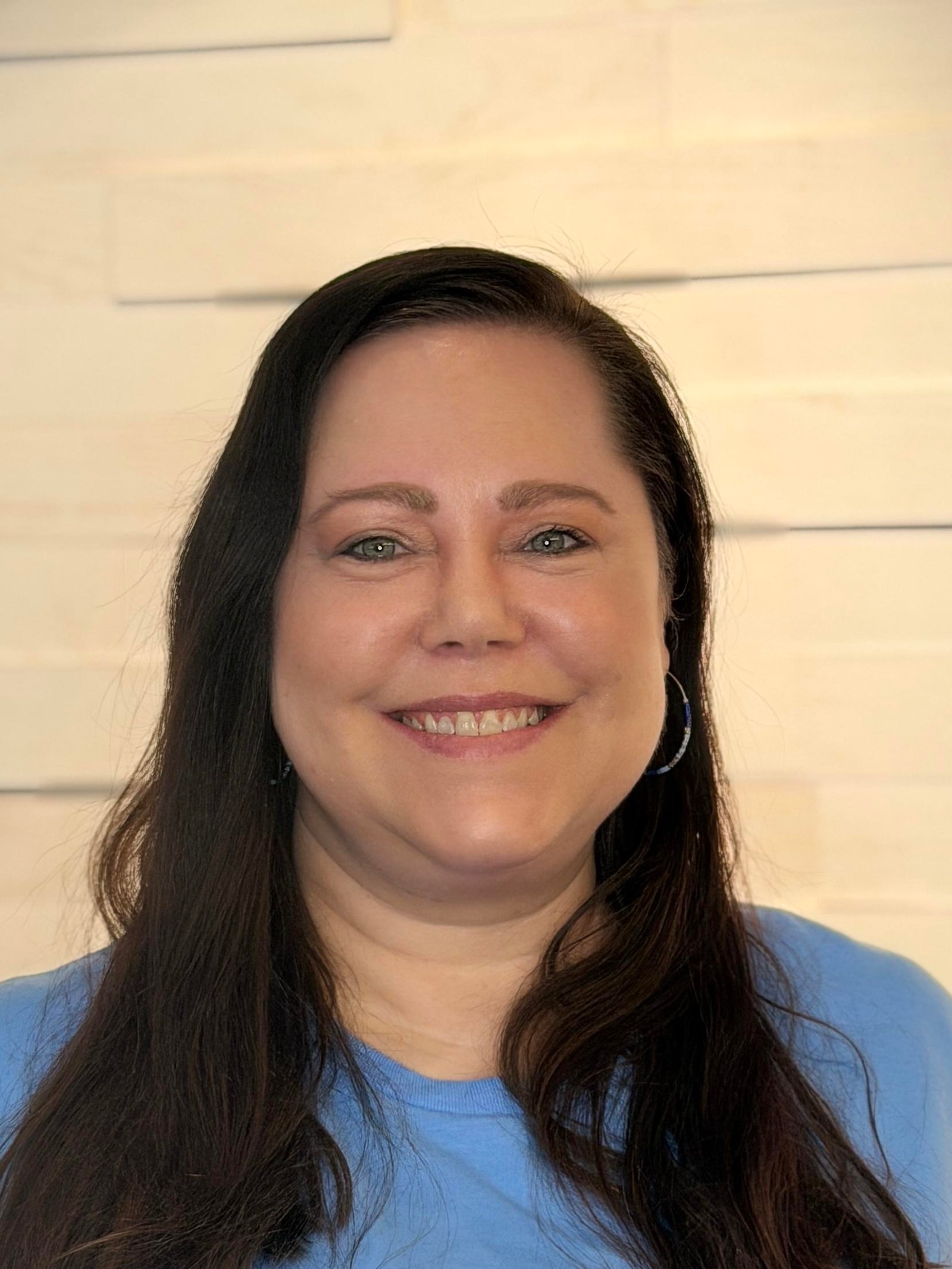 headshot of deb schuiteman